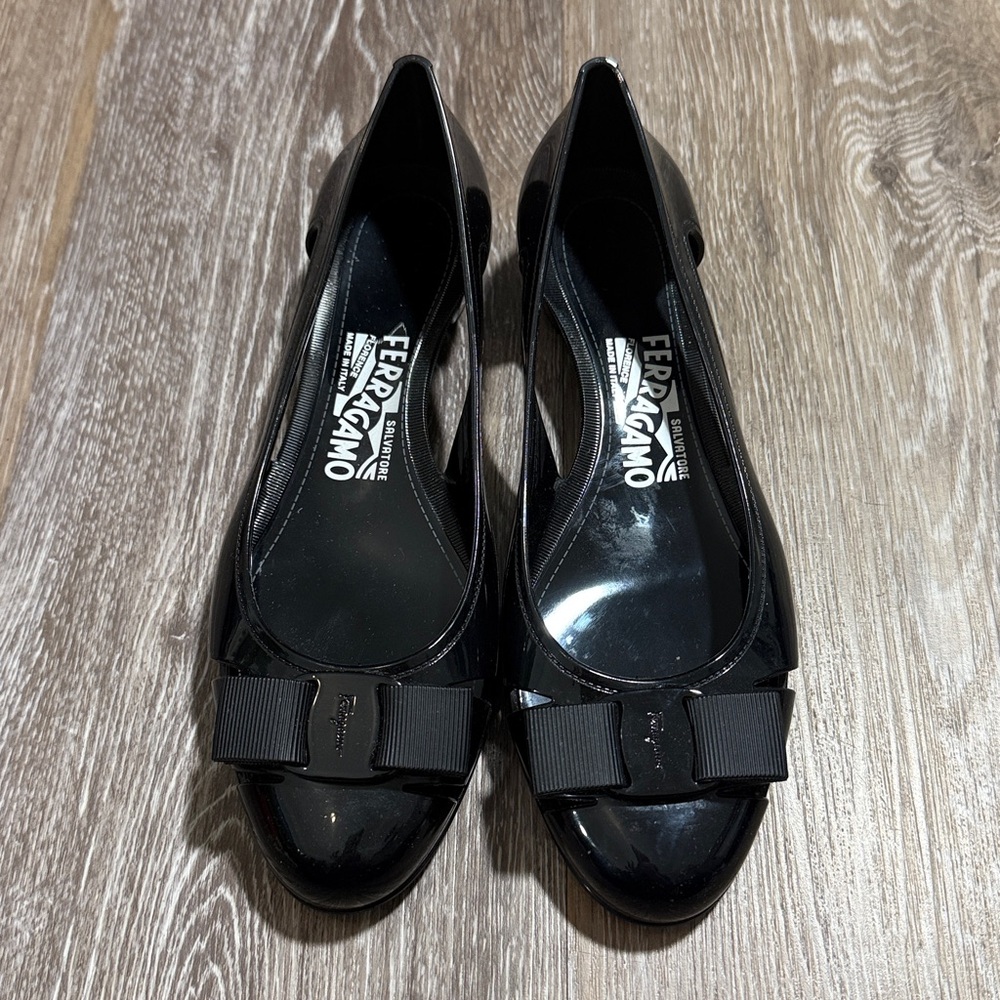 Salvatore Ferragamo Vara Bow Jelly Ballet Flat